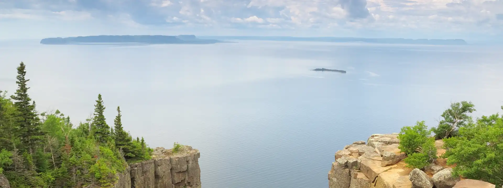 AMERICAS-GREAT-LAKES-CRUISE-DEALS-slider