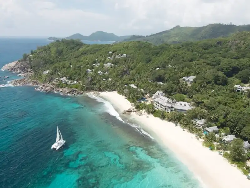 SEYCHELLES-CRUISE-DEALS-ponant-image