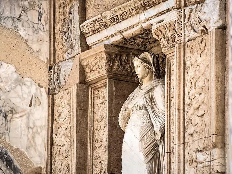 Ancient-Treasures- of- the -Mediterranean- image