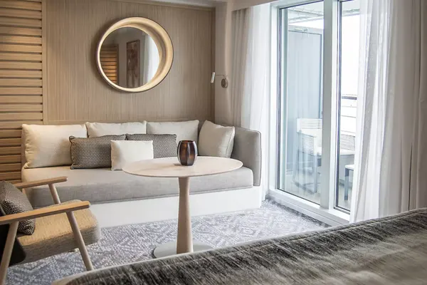LE-BELLOT-cabins-privilege-suit LE-BELLOT-cabins-privilege-suit