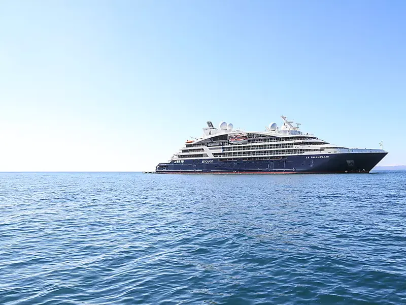 OCEAN-VOYAGE-cruise-deal-ponant-image