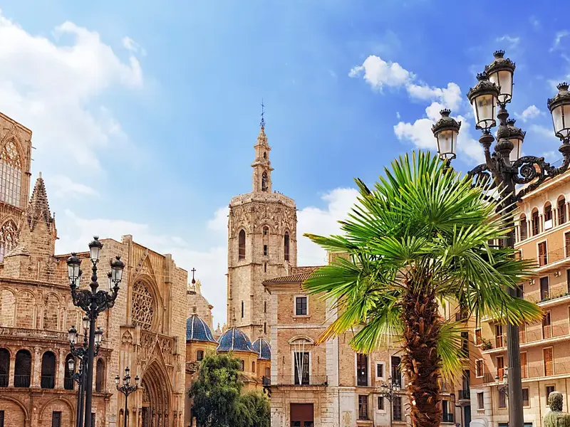 IBERIAN-SHORES-cruise-deal-ponant-image