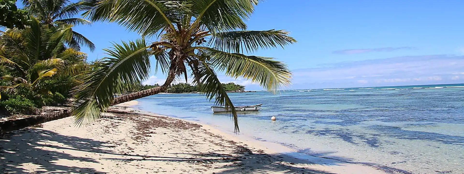 MADAGASCAR & MASCARENE ISLANDS adventure slider Ponant