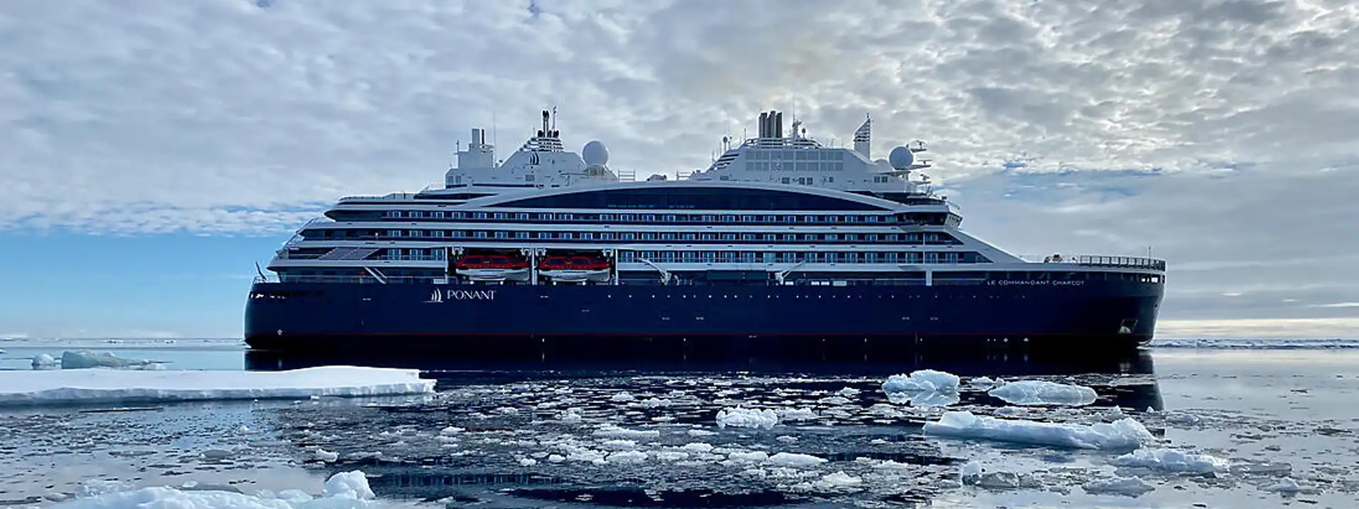 ARCTIC CRUISES slider Le Commandant Charcot