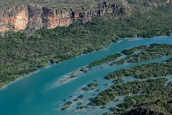 30% OFF 2027 KIMBERLEY CRUISE DEALS