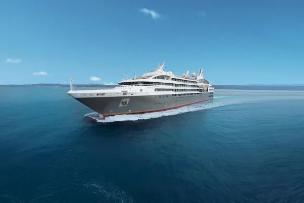 BEST SHIP PONANT BY DESTINATION-PONANT L'Austral