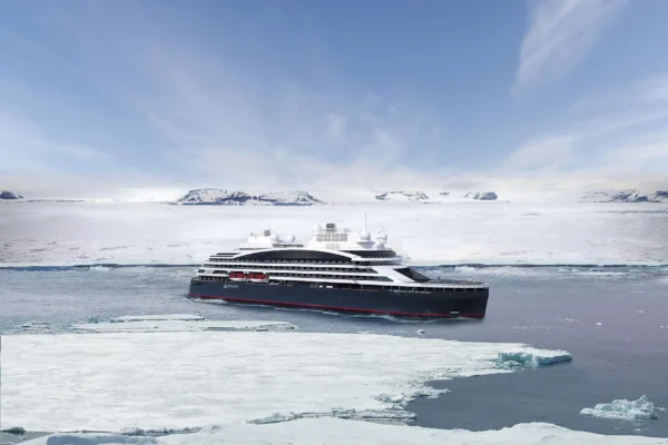 EXPLORER CLASS EXPLAINED-PONANT Le Commandant Charcot