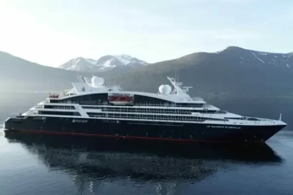 PONANT SHIP COMPARISONS-PONANT LE-DUMOUNT-DURVILLE