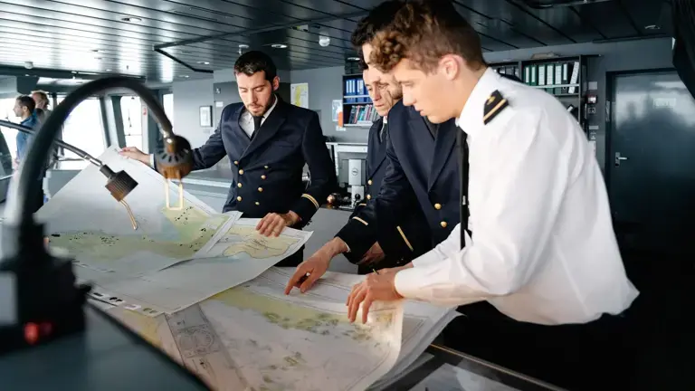 BEST PONANT ITINERARY-slider