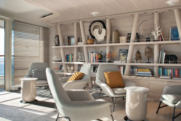 PONANT CRUISE CABINS GUIDE-LE-BOUGAINVILLE