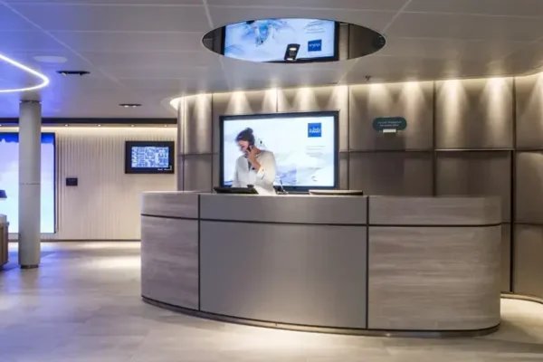 PONANT Cruise Travel Insurance-Reception Desk