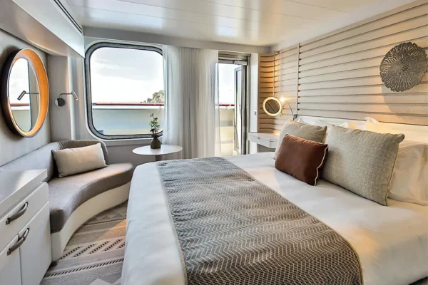 PONANT SEASICKNESS GUIDE-DumontdUrville Lower deck balcony stateroom